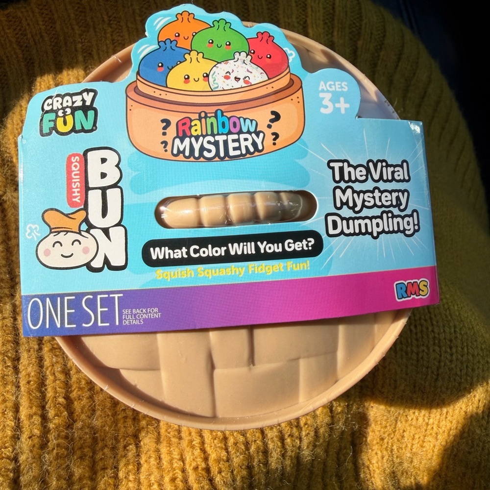 Crazy Fun Rainbow Mystery Squishy Bun Dumpling - Beige